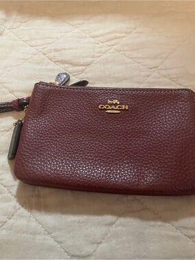 Coach Pebbled Leather Double Zip Wristlet in Burgundy Wine